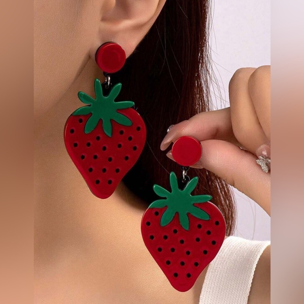Beautiful Acrylic Strawberry Earrings - Picture 2 of 4